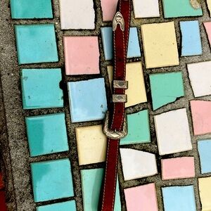 Western thin belt small